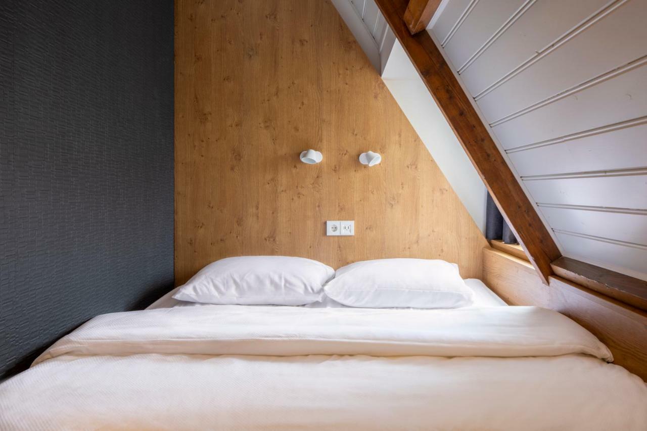 Bunk Hotel Utrecht Esterno foto